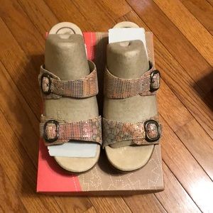 Sophie stained glass sandal dansko New in box 41